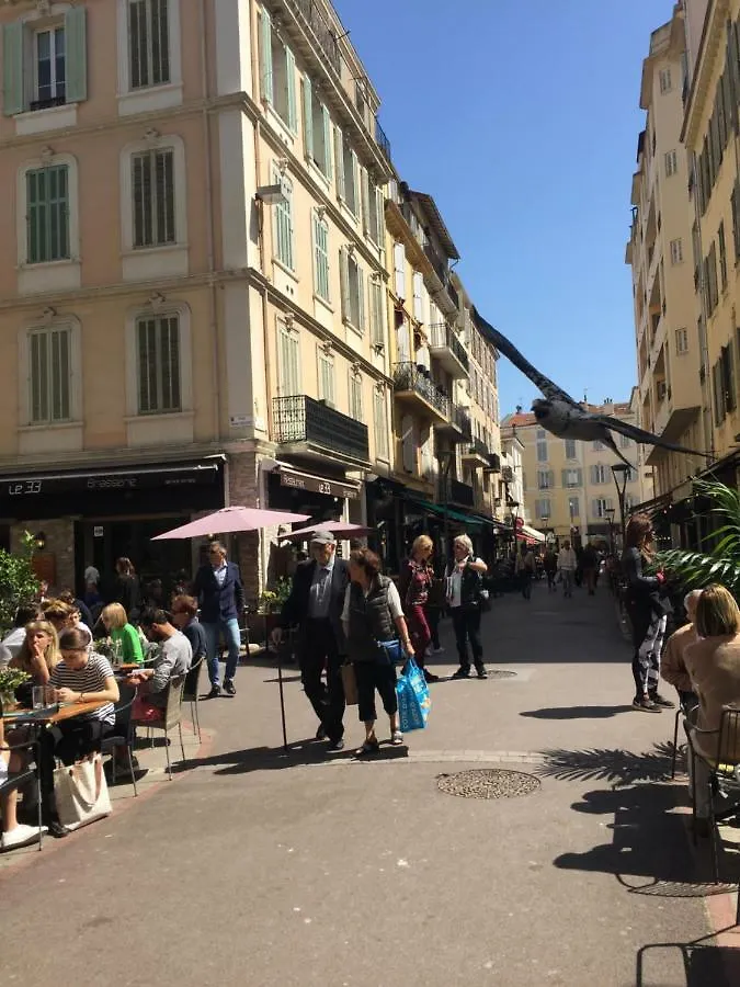 Grand Studio Carre D'Or - Les Meridiens Cannes Apartment