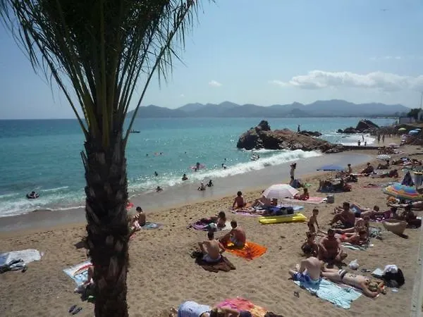 Grand Studio Carre D'Or - Les Meridiens Cannes 0*,